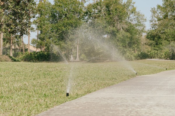 Automatic irrigation installation service