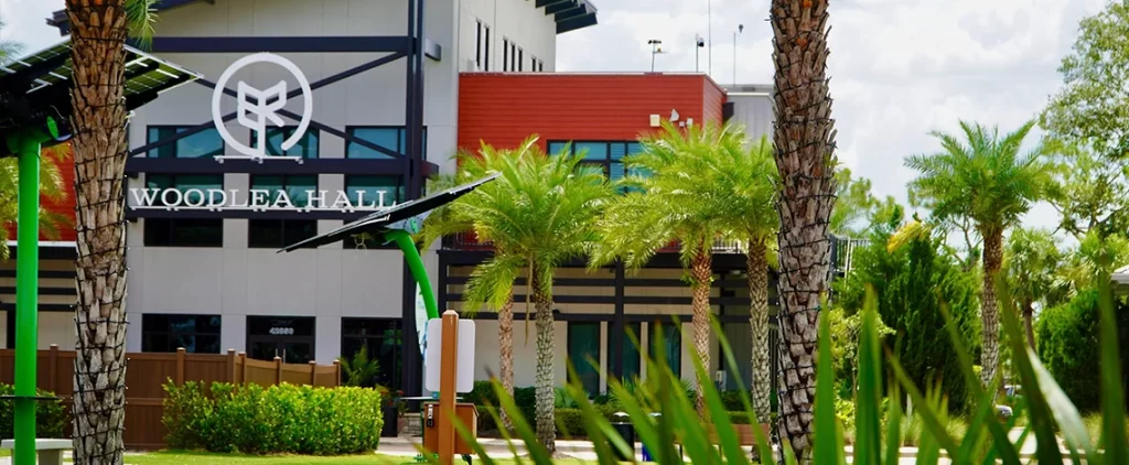 commercial landscape maintenance plan in Fort Myers, FL