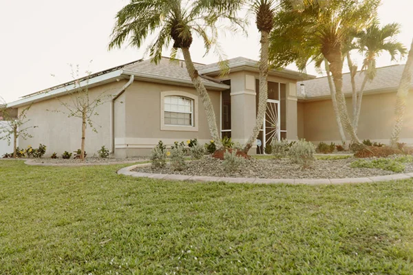 Lawn Care and Landscaping in The Forum, FL