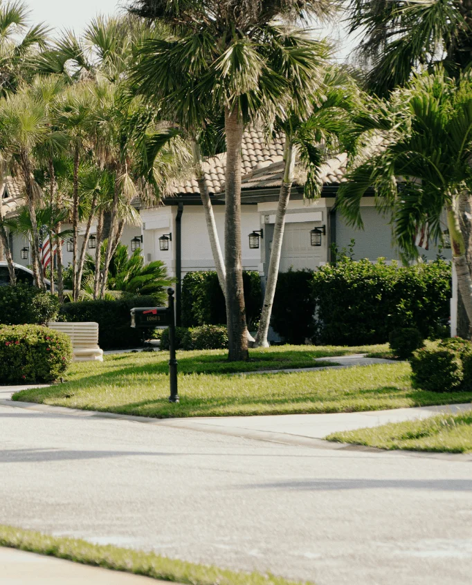 HOAs landscaping solutions in fort myers fl